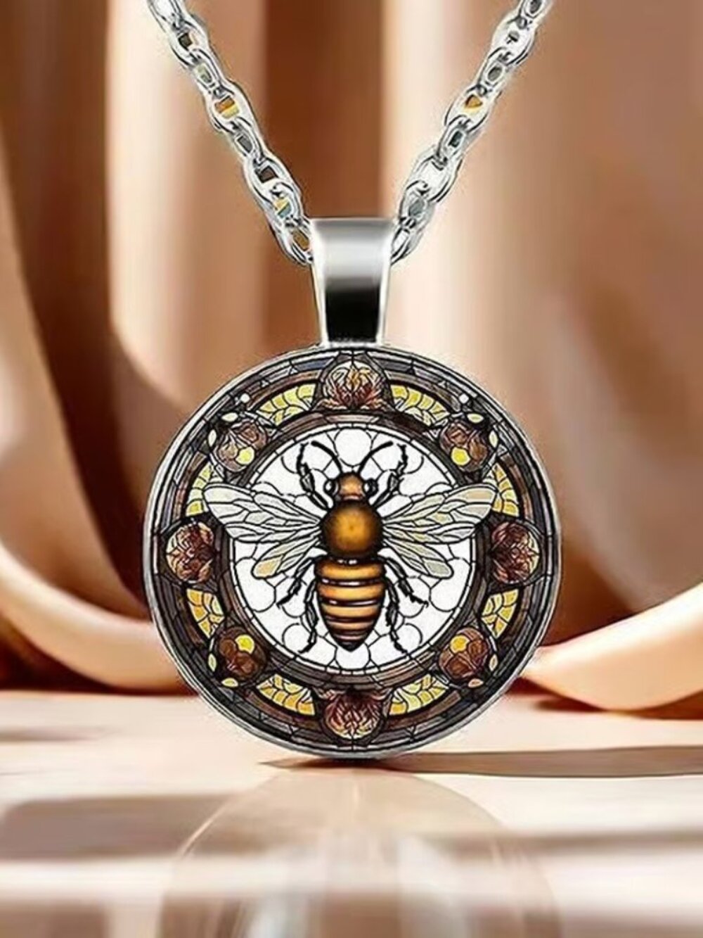 Silver BEE Design Glass Cabochon Pendant Necklace